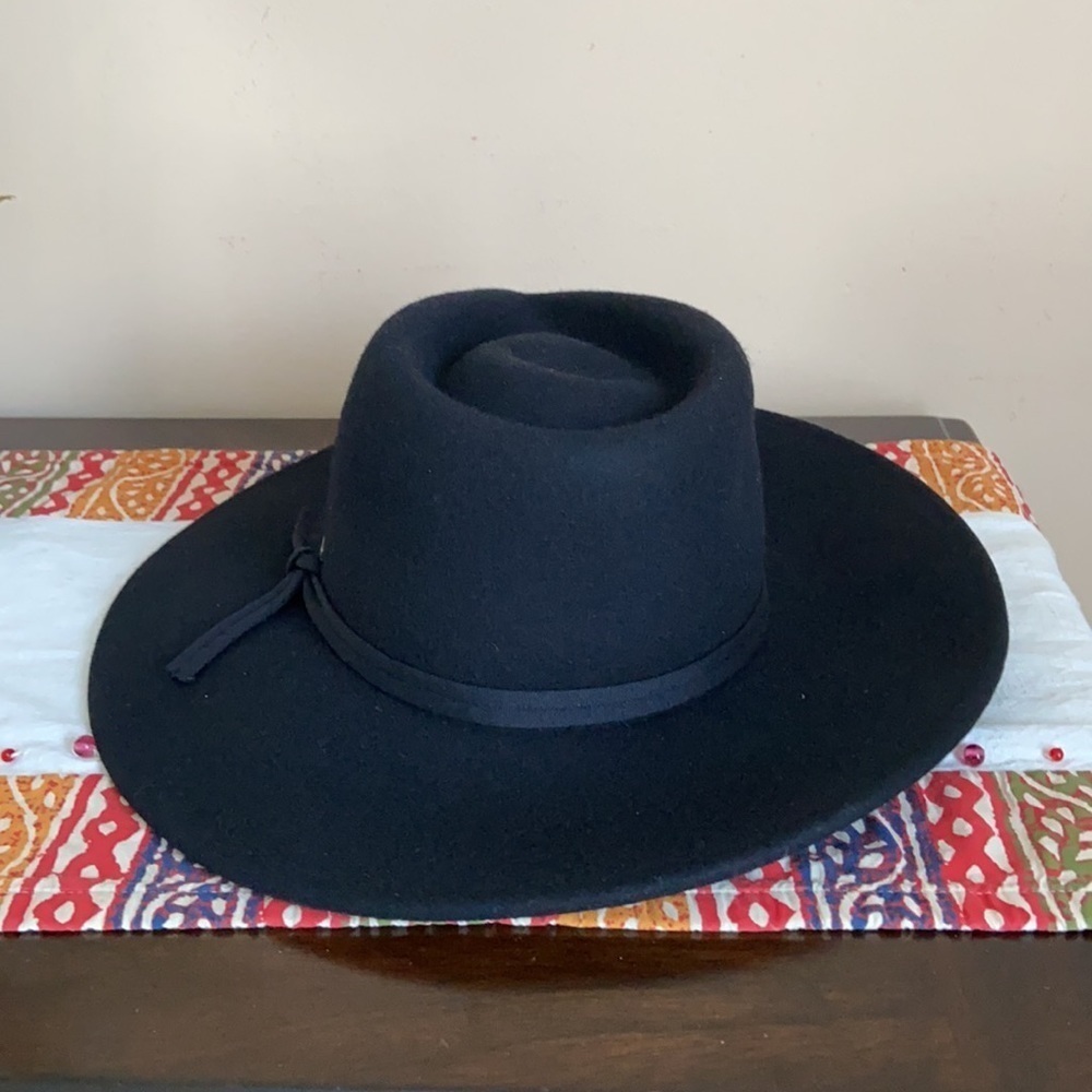 Brixton- Joanna Packable Wool Felt Hat - Picture 7 of 9